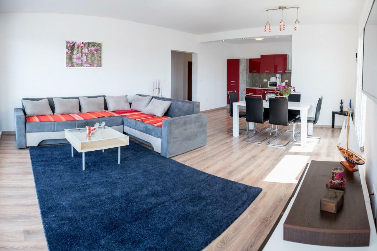 De Luxe Apartment Mediteran 2**** Zaton  Esterno foto